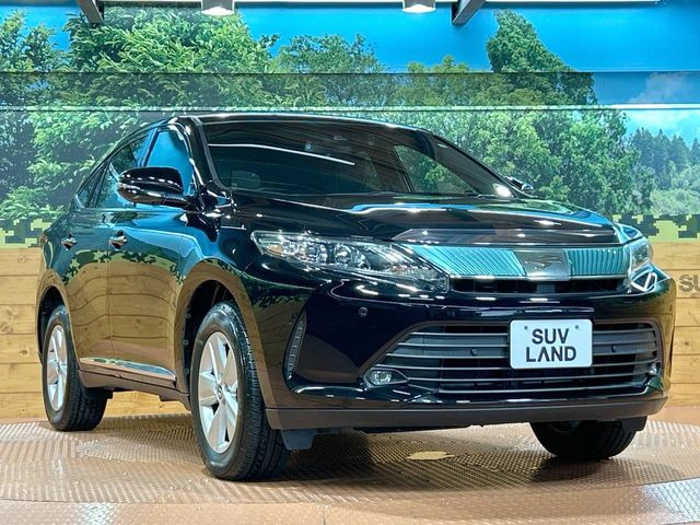 大好評のボディコーティング「弾スプラッシュコート」もご納車までに施工可能。通常のガラスコートと異なる、耐久年数6年の無機質ガラスコーティングが、ボディをキレイな状態に保ってくれます。