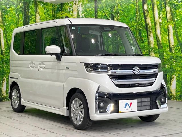 大好評のボディコーティング「弾スプラッシュコート」もご納車までに施工可能。通常のガラスコートと異なる、耐久年数6年の無機質ガラスコーティングが、ボディをキレイな状態に保ってくれます。