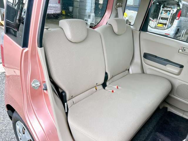 当店では厳選したお車を毎月100台以上の仕入れを行ない、お得な価格で皆様にご提供させて頂いております♪