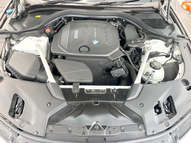 ●当店では、各メーカーの専用診断テスターを導入。国家資格を持つテクニカルスタッフも常駐しておりますので、万が一の際にも安心してご利用いただけます。