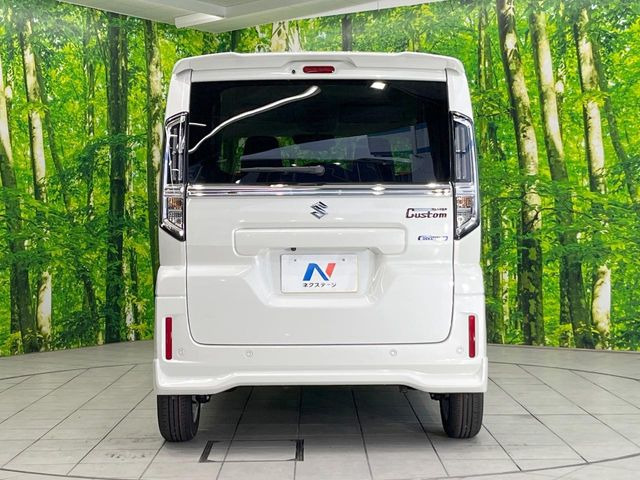 安心の最長10年・走行無制限保証(有償)をご用意。保証内容も充実はもちろん、無料点検&オイル交換や、年中無休の全国・24時間ロードサービスも付帯されておりますのでご安心下さい。