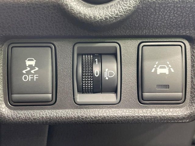 �y�Ԑ���E�x��z���H��̔�(��)����F�����A�Ӑ}�������s���̎Ԑ�����͂ݏo�������ɂȂ������A���[�^�[���̌x�����ƃu�U�[�Œ��ӊ��N���Ă������S�E���S�@�\�ł���