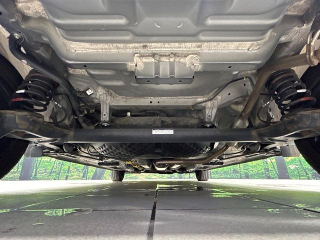 下回りがきれいなうちに、防錆加工の施工がオススメ。降雪地域はもちろん、沿岸部にお住いの方や、趣味でマリン・ウィンタースポーツをされる方にご好評いただいております。