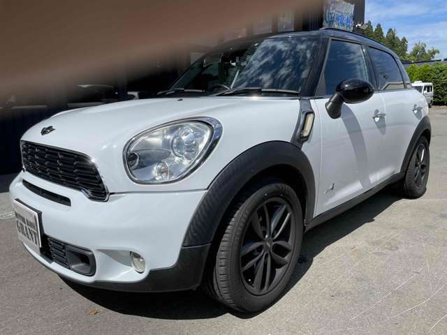 ミニクロスオーバークーパー S オール4 4WD