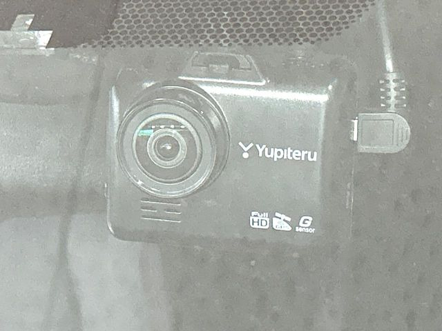 �y�h���C�u���R�[�_�[�z���S�E���S�ȃJ�[���C�t�ɕK�{�̃h���C�u���R�[�_�[�𑕔�!���s���͂������A������^�]�⎖�̂ɑ��������ۂ̏󋵂��f���ŋL�^���A����̃��X�N�ɔ����܂��B