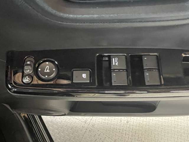 突然の故障などが気になる方には保証メニューをオススメ!急な不具合にもレッカーで駆け付けます!!