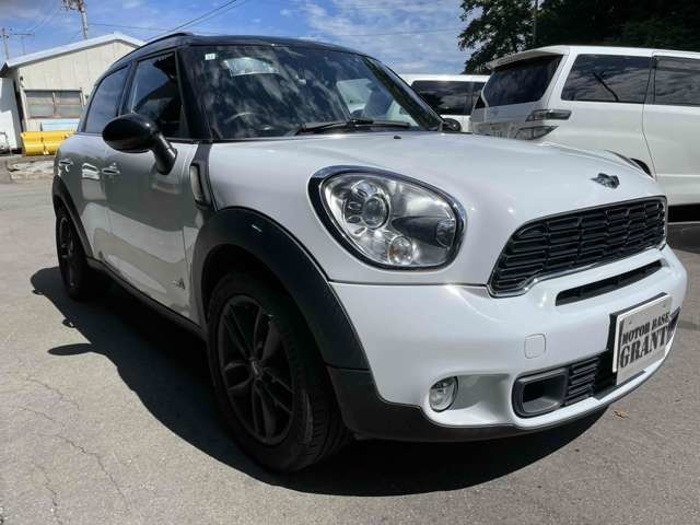 ミニクロスオーバークーパー S オール4 4WD