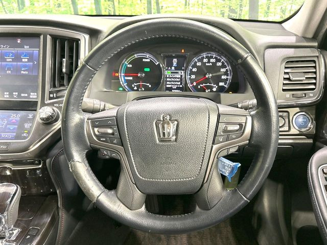 �y�����v�����X�e�A�����O�z�㎿�Ȋv���g�p���邱�ƂŁA��ɂ����������݂ƂĂ��^�]���₷���n���h���ł���