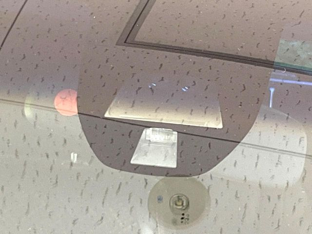 �y�V�e�B�u���[�L�A�N�e�B�u�V�X�e���z�ᑬ���s���ɑO���̎ԗ�����F�����A�Փ˂������Ȏ��͌x��ƃu���[�L�ŏՓˉ���Ɣ�Q�y�����A�V�X�g�B�����S�Ƀh���C�u�����y���݂��������܂��B