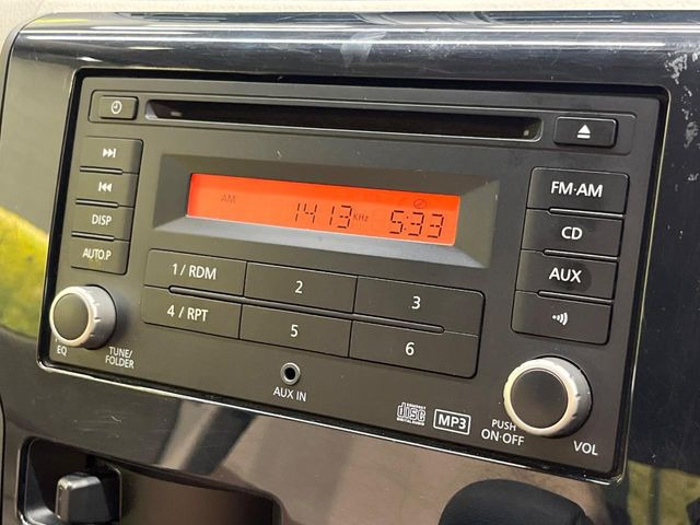 お好きな音楽を車内でお楽しみいただけます♪スピーカー交換・ウーハー追加などの音質向上や、最新ナビ・後席モニター等の取り付けも是非ご相談ください!