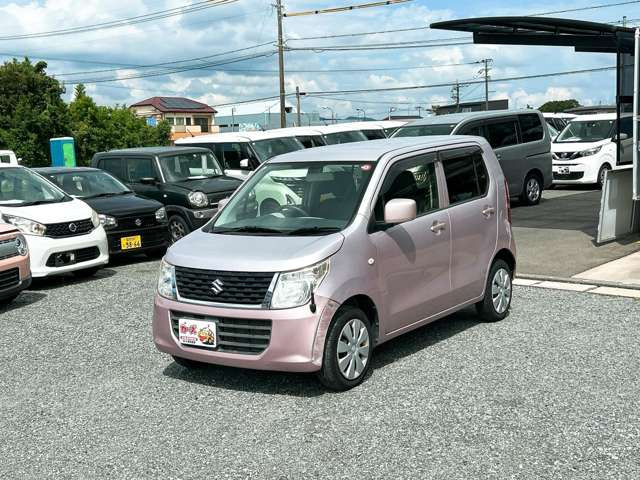 当社のアフターサービスですが、鈑金・塗装の自社工場をはじめ、自社の車検整備工場がございます。