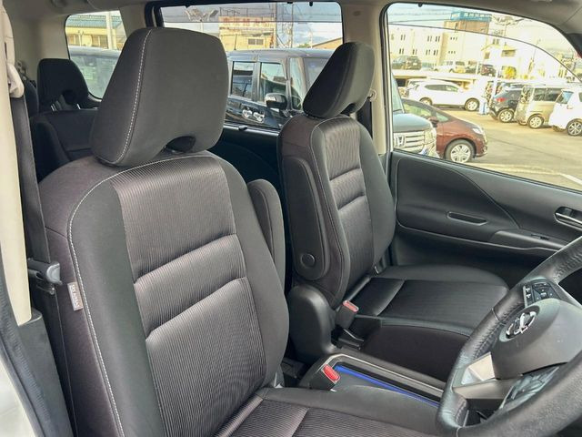 �^�]�Ȃ܂��ɂ͏\���ȃX�y�[�X������A�啿�ȕ��ł��������^�]���Ă�����������ł��B