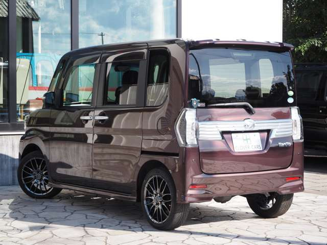 社外のオプション、HDDナビやETC、エアロや18インチAWなどのオプションもご用意致します!あなただけの一台をお手伝いさせて頂きます♪