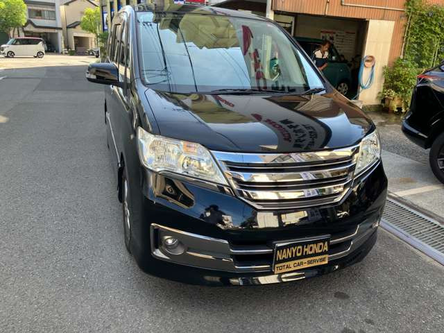 セレナ2.0 ライダー ブラックライン