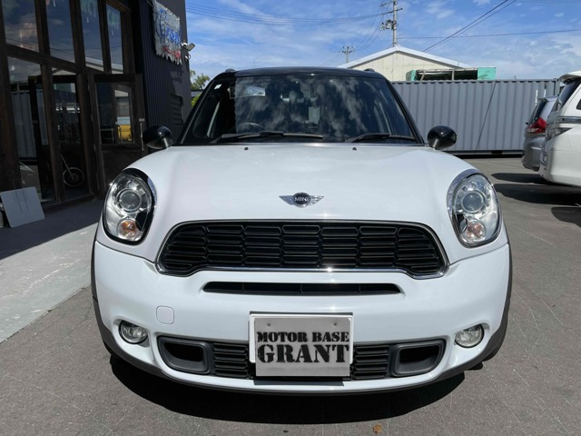 ミニクロスオーバークーパー S オール4 4WD