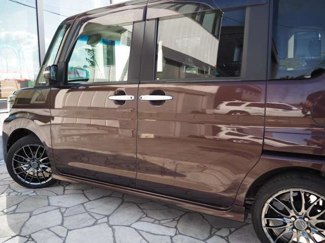 また、修復歴や過去の状態などを気にされる場合は、第三者機関AISによる厳しいチェックを行うことも可能です!評価書も発行できますのでお気軽にお申し付け下さい!