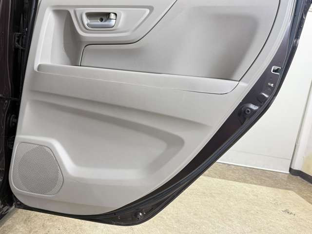 車検3回は受けられる!!そんな良質な軽自動車ばかりを揃えています!!こんな良い軽四もあったんだとお宝探しの感覚でお車をお選びできます!!