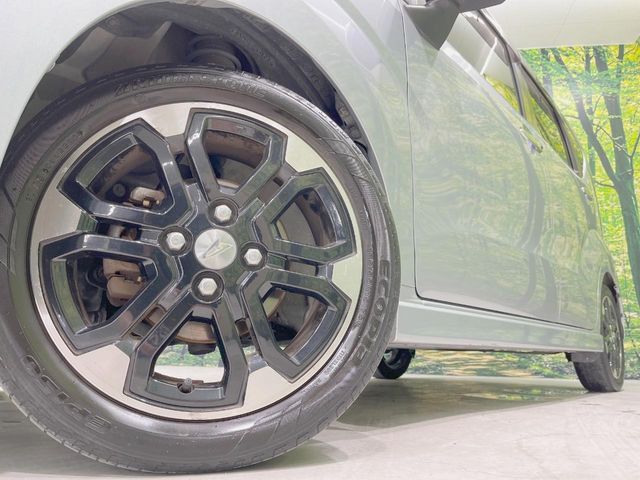 【純正15インチアルミホイール】外観にマッチした純正アルミホイールを装着しております。各種社外アルミホイールや、スタッドレスタイヤも取扱いしております。是非ご相談ください♪