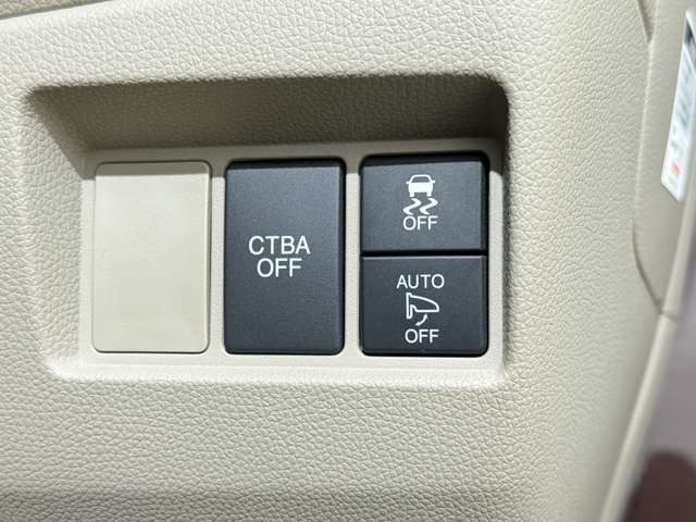 お車の販売だけではなく、お車の買い取りだけもさせていただいております!