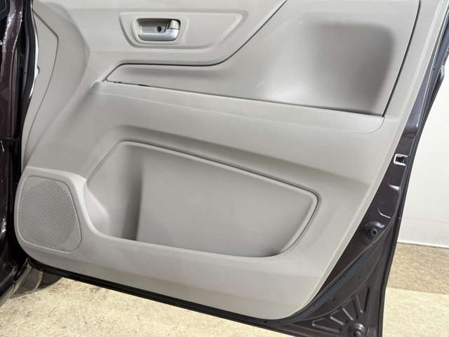 車検3回は受けられる!!そんな良質な軽自動車ばかりを揃えています!!こんな良い軽四もあったんだとお宝探しの感覚でお車をお選びできます!!