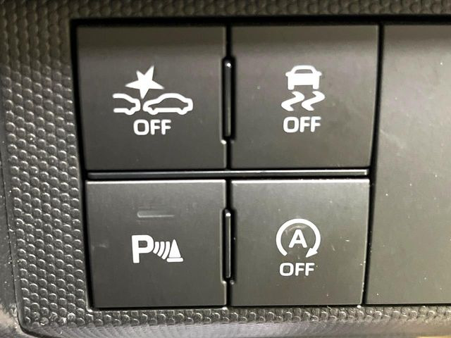 �y�X�}�[�g�A�V�X�g�z���s���ɑO���̎ԗ�����F�����A�Փ˂������Ȏ��͌x��ƃu���[�L�ŏՓˉ���Ɣ�Q�y�����A�V�X�g�B�����S�Ƀh���C�u�����y���݂��������܂��B