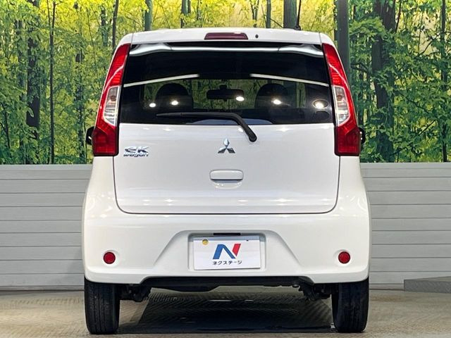 安心の最長10年・走行無制限保証(有償)をご用意。保証内容も充実はもちろん、無料点検&オイル交換や、年中無休の全国・24時間ロードサービスも付帯されておりますのでご安心下さい。