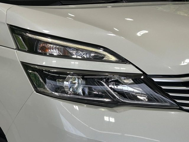 �yLED�w�b�h���C�g�z���V����ԑ��s�����ǍD�Ȏ��E���m�ۂ����S���ĉ^�]�ł��鍂�P�xLED�w�b�h���C�g�𑕔�!�_�����x�������A����d�͂��}�����Ă��܂��B