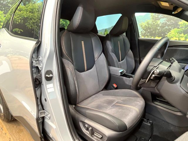 �y�n�[�t���U�[�V�[�g�z�������ƍ���S�n�𗼗������l�C�̃V�[�g���w�ʁE���ʂ̃t�@�u���b�N�f�ނ́A�ʋC���̗ǂ��⊊��ɂ����ɗD��Ă��܂��B�C���╞���ɍ��E���ꂸ���K�ɂ���肢�������܂��B