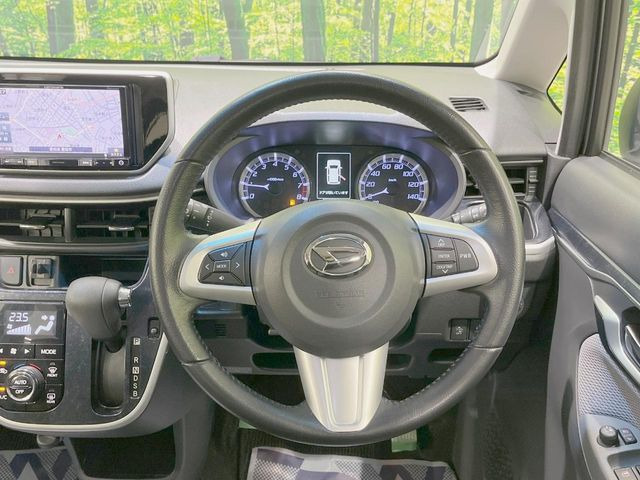 【ステアリングスイッチ】運転中、前方から目線をそらすことなく、オーディオ等の操作が可能な便利機能!安心&快適なドライブを演出してくれます♪