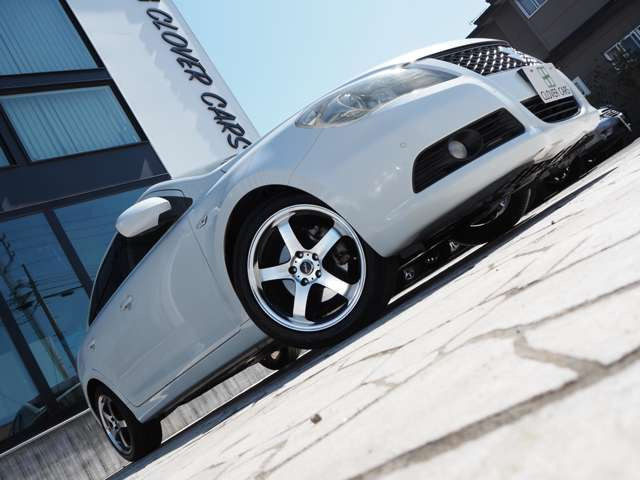 ���Ԃ̏�ԂŋC�ɂȂ镔�����������܂�����A���[���ɂČf�ڒ��ȊO�̉摜�⓮��������肷�邱�Ƃ��\�ł�!�J�[�Z���T�[�o�R�ɂĂ��₢���킹�������A���ڃ��[��:world_clovercars@yahoo.co.jp�܂ł��A����������