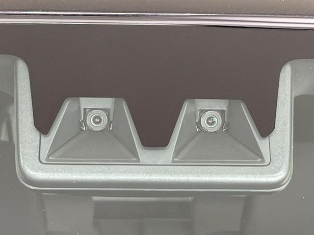 �y�X�}�[�g�A�V�X�g�z���s���ɑO���̎ԗ�����F�����A�Փ˂������Ȏ��͌x��ƃu���[�L�ŏՓˉ���Ɣ�Q�y�����A�V�X�g�B�����S�Ƀh���C�u�����y���݂��������܂��B