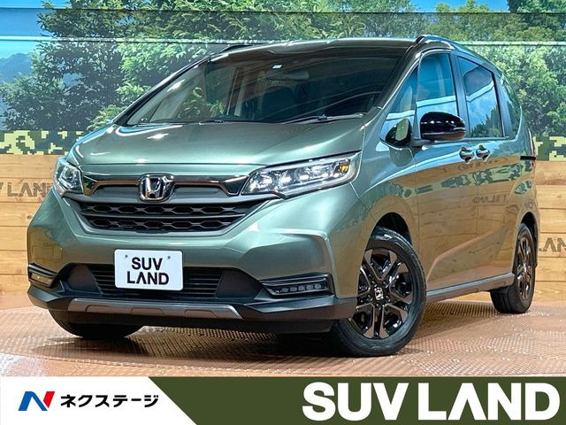 ホンダ フリード 2016年モデル HYBRID CROSSTAR BLACK STYLE