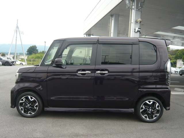 ★当社では他社様でよくある購入時に独自の有料中古車パックに入っていただくような事もございませんのでご安心ください★