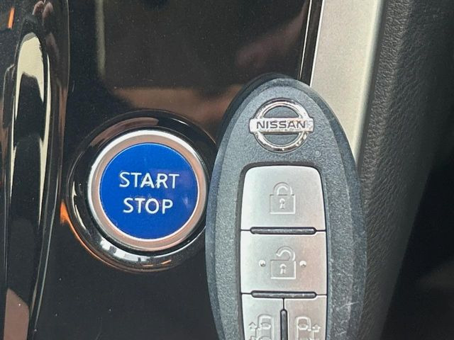 �y�C���e���W�F���g�L�[�z�J�o����|�P�b�g�ɓ��ꂽ�܂܂ł��h�A�̎{���E�������\�ȃX�}�[�g�L�[�𑕔��B�G���W���̃I���E�I�t�����J�M�����o���K�v����������Ƃ��Ă��֗��ł���