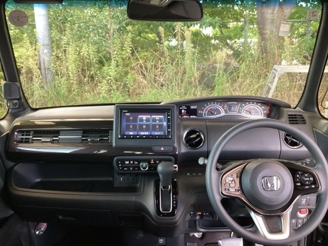 N-BOXカスタムG L ホンダセンシング