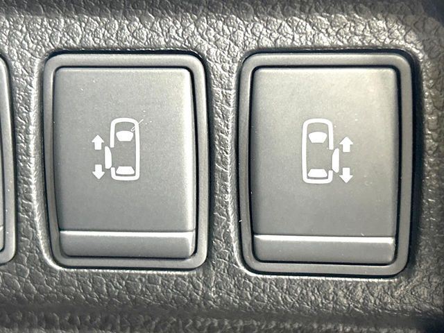 �y�����p���[�X���C�h�h�A�z�X�}�[�g�L�[��^�]�Ȃ̃X�C�b�`�Ō�ȗ����X���C�h�h�A�̊J���\���d��������͂����ăh�A���J����K�v�������A�����Ȃ��q�l�ł��ȒP�ɊJ���߂ł����K�ł���