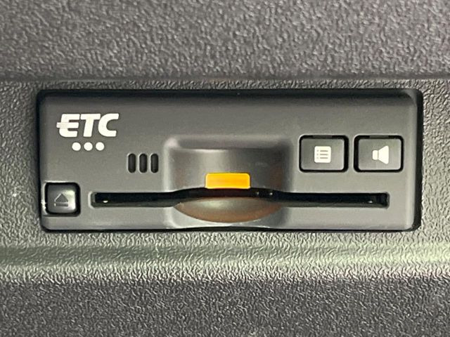 【ETC】高速道路の料金所をストレスなく通過!話題のスポットやサービスエリアに多い「スマートIC」利用時は必須のアイテムです。当店でセットアップを実施、ご納車当日からすぐにご利用いただけます!