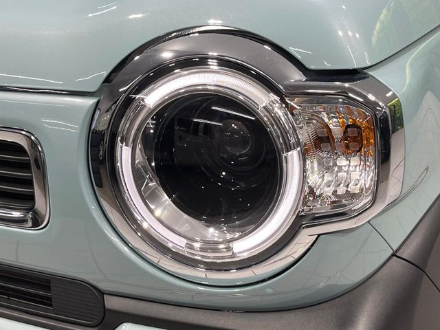 �yLED�w�b�h���C�g�z���V����ԑ��s�����ǍD�Ȏ��E���m�ۂ����S���ĉ^�]�ł��鍂�P�xLED�w�b�h���C�g�𑕔�!�_�����x�������A����d�͂��}�����Ă��܂��B�B