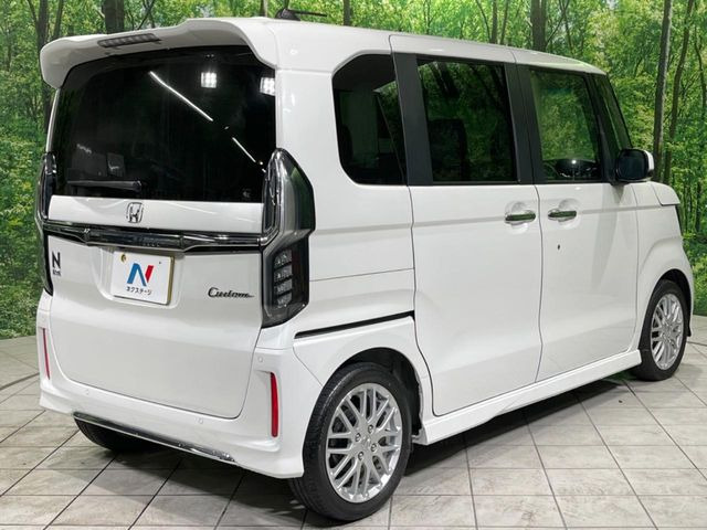 ☆全国のネクステージからお取り寄せが可能※!遠方の店舗に展示してあるクルマが気になる場合も、最寄りの店舗でご覧いただくことが可能です!是非私たちに要望をお聞かせください!※別途費用