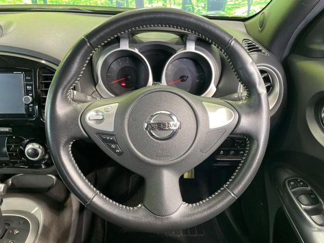 【ステアリングスイッチ】運転中、前方から目線をそらすことなく、オーディオ等の操作が可能な便利機能!安心&快適なドライブを演出してくれます♪