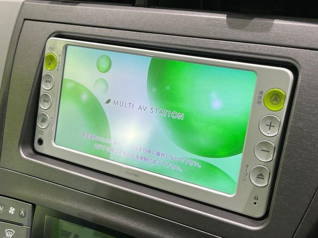 �y�����i�r�z�l�C�̏����i�r�𑕔����Ă���܂��B�i�r�̎g���₷���͂������A�I�[�f�B�I�@�\���[��!�L�����v�◷�s�͂������A�ʋ΂┃�����ȂǕ��i�̃h���C�u���y�����Ȃ�͂���