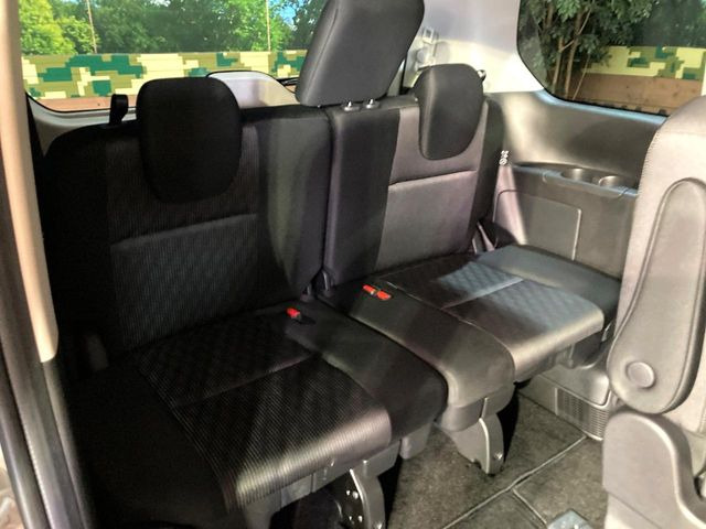 3��ڃV�[�g�͂�������ԗǍD����l�ł��������ƍ����Ē����܂��̂ŁA��l���ł̂��o���������N���N�ł��􂲉Ƒ��ŁA�C�̒m�ꂽ���ԂŁA�h���C�u�ɍs���̂��y���݂ł��ˁ�