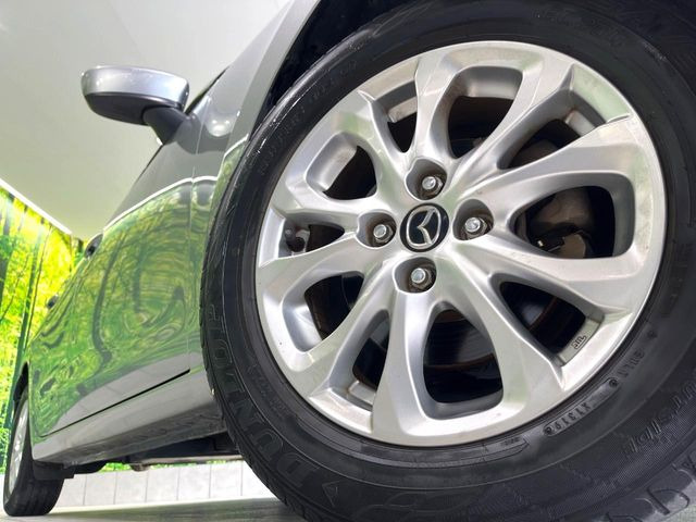 �y����15�C���`�A���~�z�C�[���z�O�ςɃ}�b�`���������A���~�z�C�[���𑕒����Ă���܂��B�e��ЊO�A���~�z�C�[����A�X�^�b�h���X�^�C�����戵�����Ă���܂��B���񂲑��k����������