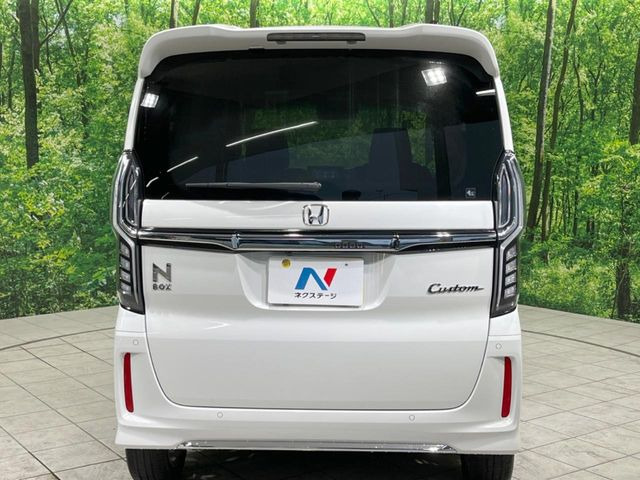 安心の最長10年・走行無制限保証(有償)をご用意。保証内容も充実はもちろん、無料点検&オイル交換や、年中無休の全国・24時間ロードサービスも付帯されておりますのでご安心下さい。