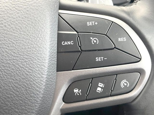 �����[�_�[�N���[�Y�R���g���[��:�O�̎ԂƂ̎Ԋԋ��������ɂƂ�A��葬�x�Ŏ������s���Ă���鎟����̃N���[�Y�R���g���[��!��ɍ������H�⎩���Ԑ�p���H�Ŏg�p����֗��ȋ@�\�ł�!