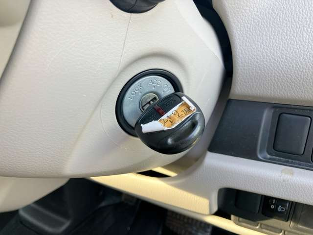 �y�L�[���X�G���g���[�z���ꂽ�ꏊ����h�A�̊J���ł��A�����^�b�`�Ŋy�X��荞�߂܂���