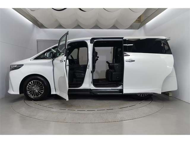 アルファードハイブリッド 2.5 エグゼクティブ ラウンジ