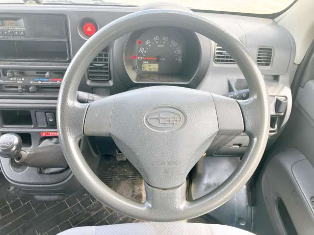 自社整備工場完備! 納車後のアフターフォローも安心してお任せください!