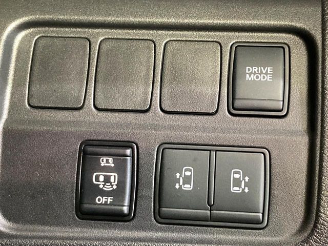 �y�����p���[�X���C�h�h�A�z�X�}�[�g�L�[��^�]�Ȃ̃X�C�b�`�Ō�ȗ����X���C�h�h�A�̊J���\���d��������͂����ăh�A���J����K�v�������A�����Ȃ��q�l�ł��ȒP�ɊJ���߂ł����K�ł���