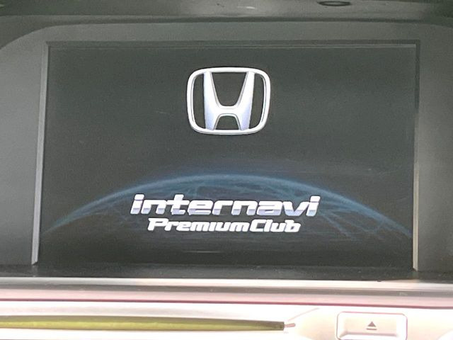 �y���[�J�[�����i�r�z�C���e���A�ɗn�����ރX�^�C���b�V���ȁu��p�݌v�v���[�J�[�i�r�𑕔��􎋔F���⑀�쐫�ȂǊ�{���\�ɂ��D��A���㎿�ȃJ�[���C�t�����y���݂��������܂��B